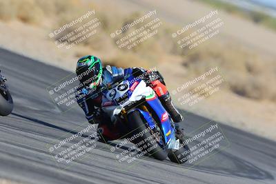 media/Mar-23-2025-CVMA (Sun) [[674f32b282]]/Race 17-Formula Middleweight (HOLESHOT)/